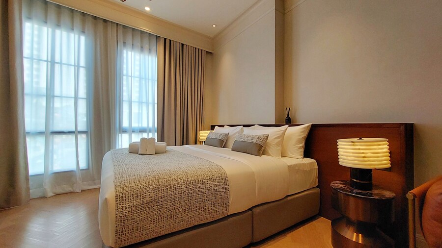 Marwin Monique Hotel