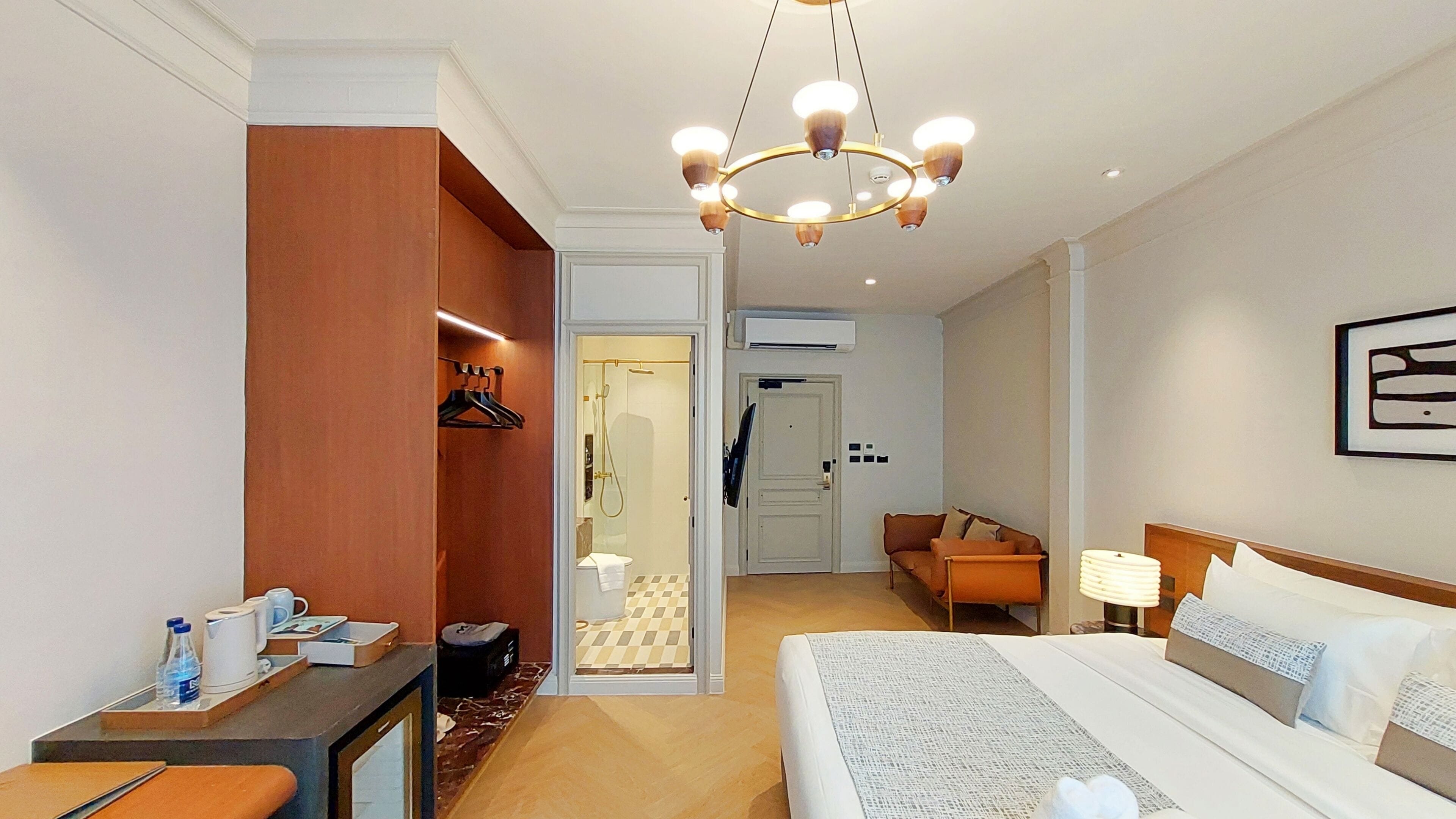 Habitació Deluxe | Caixa forta a l'habitació, escriptori, wifi gratuïta i roba de llit 