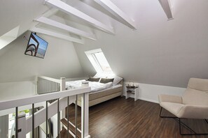 1 bedroom, free WiFi - Island time apartment 6<br>Fantastic maisonette apartment and entrance to the sea time (Büsum)