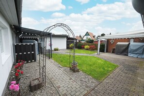 Property grounds - Noah's Ark - House by the sea<br>Apartment Koog (Büsum)