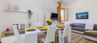 Marco Polo Airport GATE 1 Comfy 3BR Apt with Venice Access