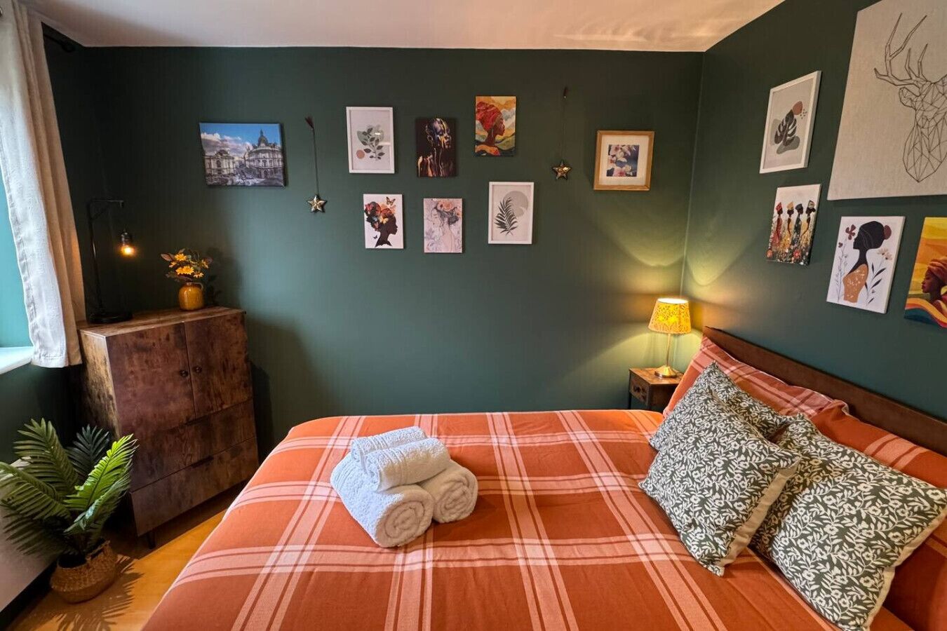 1 bedroom, desk, iron/ironing board, travel cot