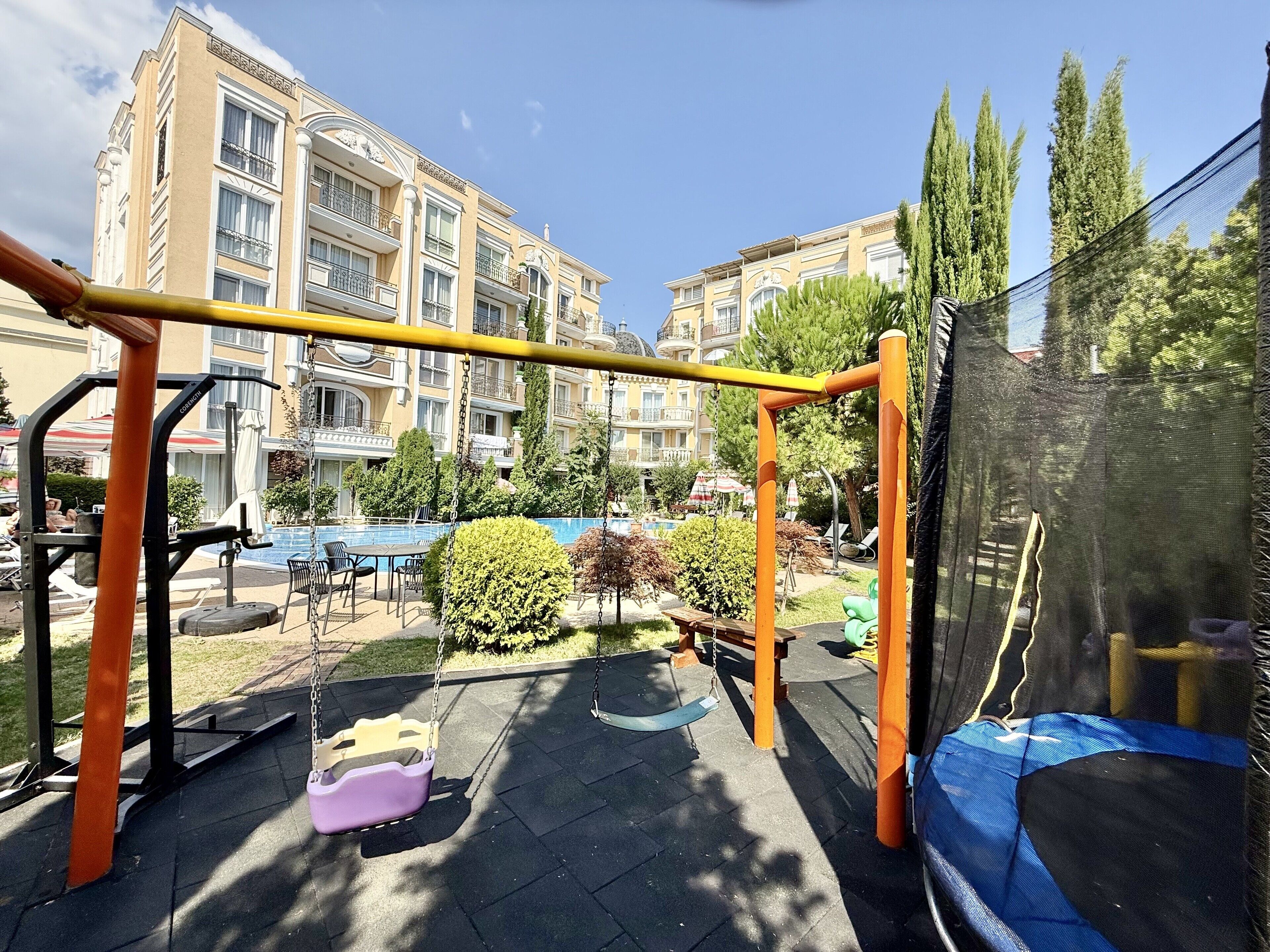 Außen-Kinderspielplatz