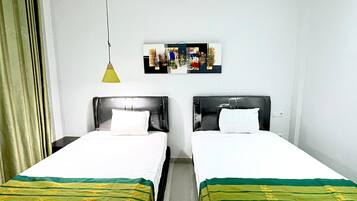 Deluxe Double Room, Ocean View | Desk, laptop workspace, free WiFi