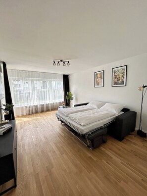 3 Schlafzimmer, Bügeleisen/Bügelbrett, Internetzugang, Bettwäsche