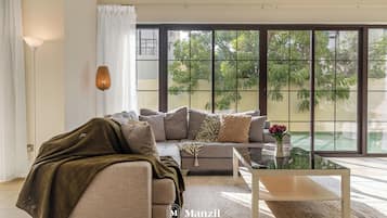 Luxury Villa, Balcony | Living area