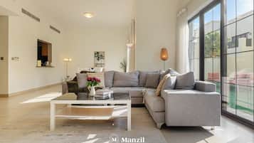 Luxury Villa, Balcony | Ruang tamu