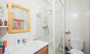 Apartment | Bathroom - Apartment in Flaine With Sauna & Ski Access (Araches-la-Frasse)