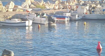 Superb 1-bedroom condo with AC in Paralia Irion-Nauplie