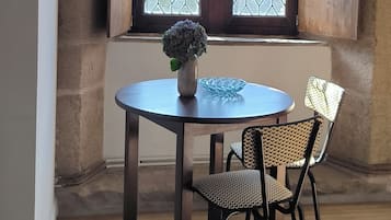 Deluxe Double Room, Garden View | Garden view