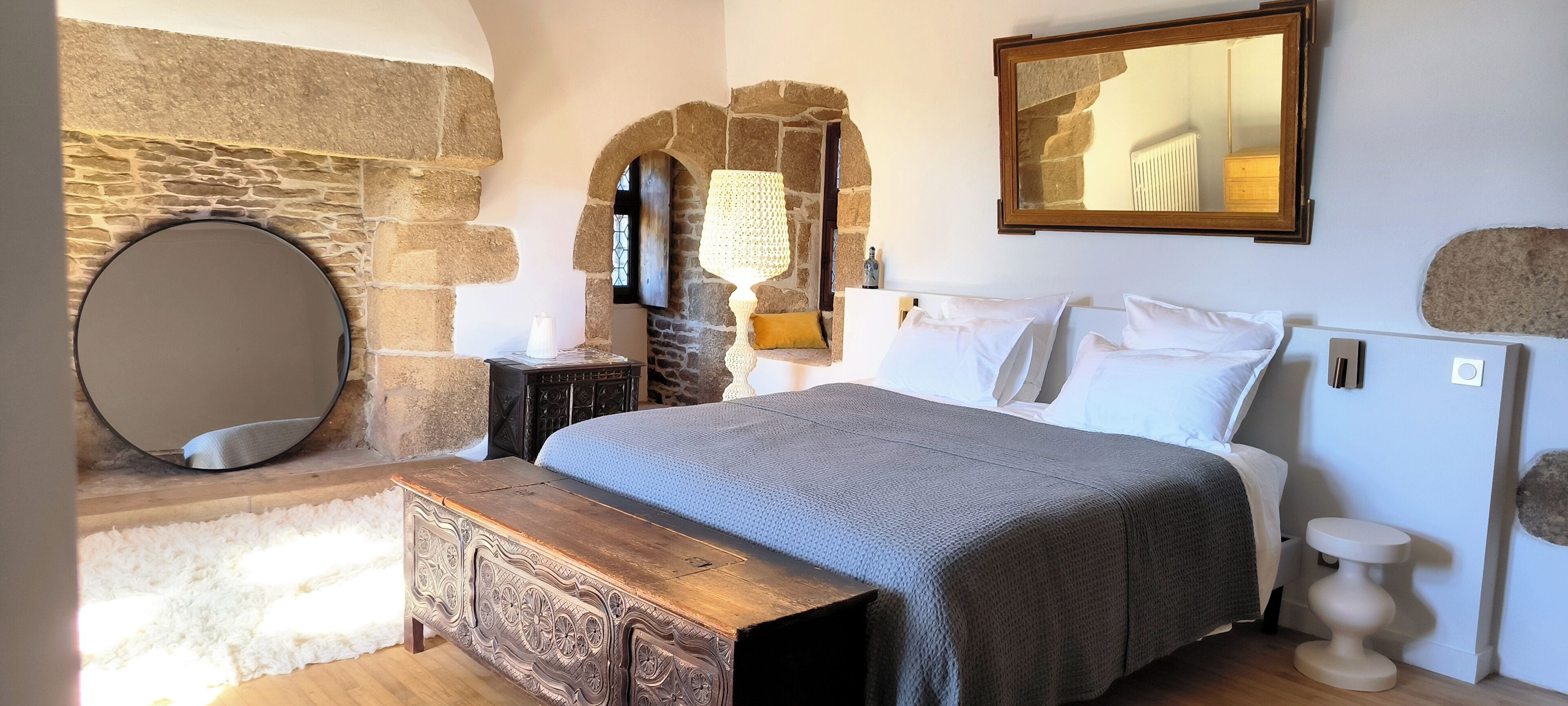 Habitación doble Deluxe, vista al jardín | Insonorización, tabla de planchar con plancha y wifi gratis 