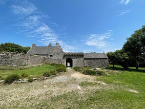 واجهة المنشأة