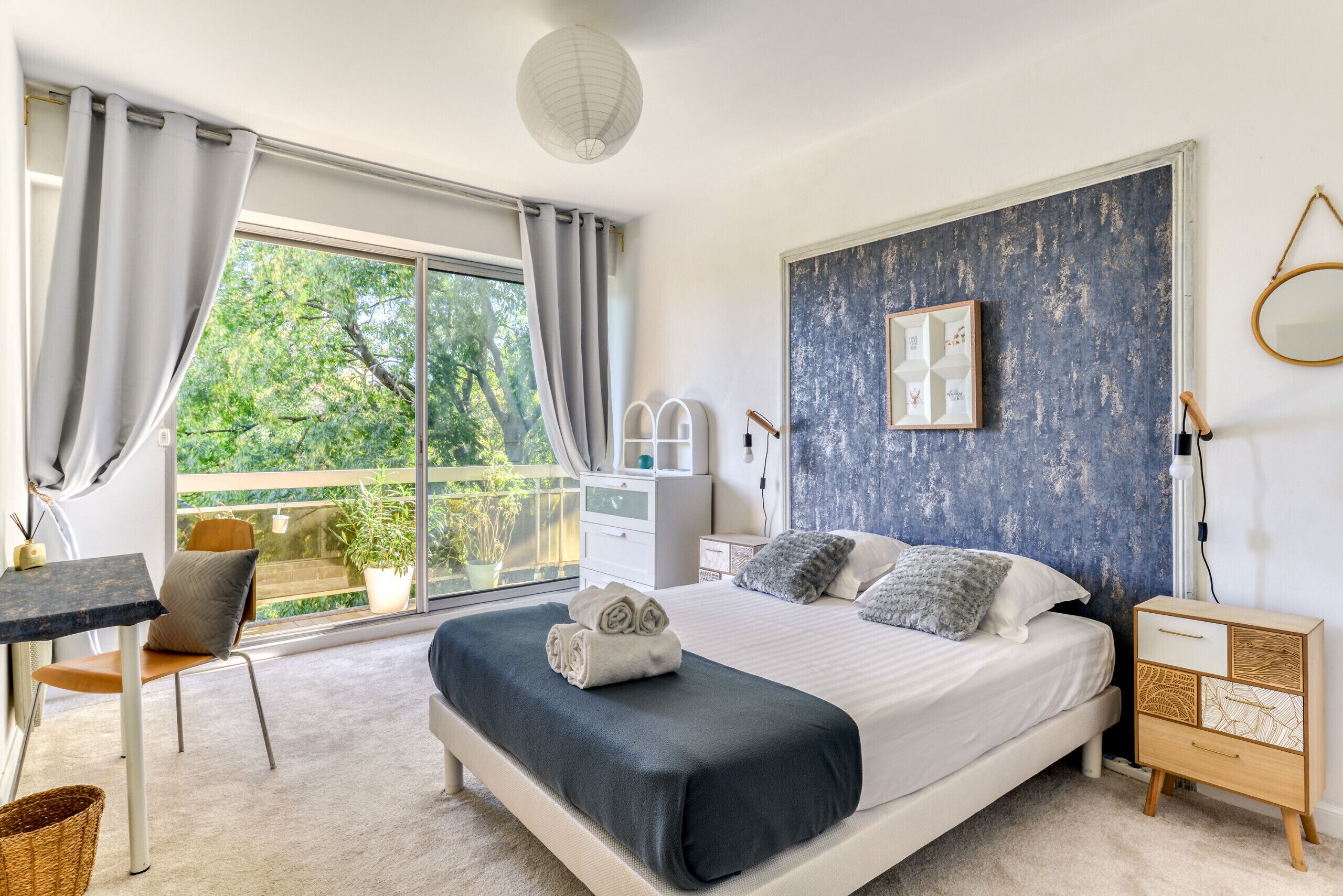 3 chambres, fer et planche à repasser, Wi-Fi gratuit, draps fournis