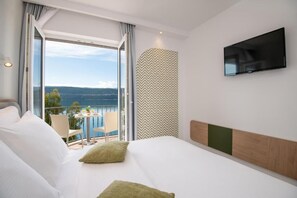 Chambre Deluxe Double ou avec lits jumeaux, balcon, vue mer