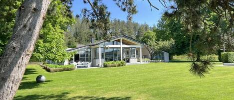Villa | Exterior