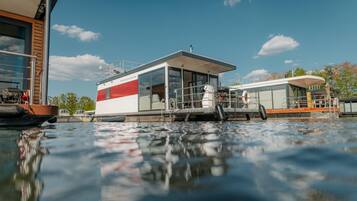 Mobile Home | Exterior
