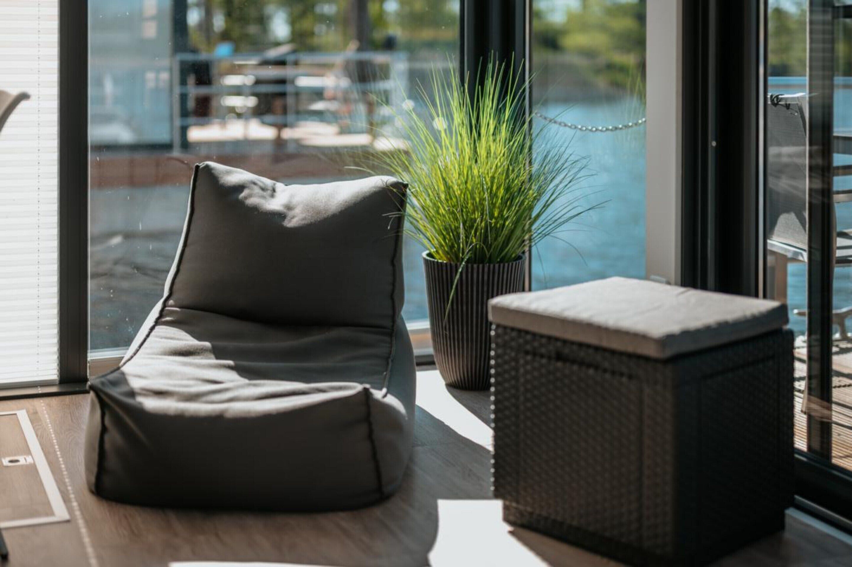 Mobile Home | Interior detail