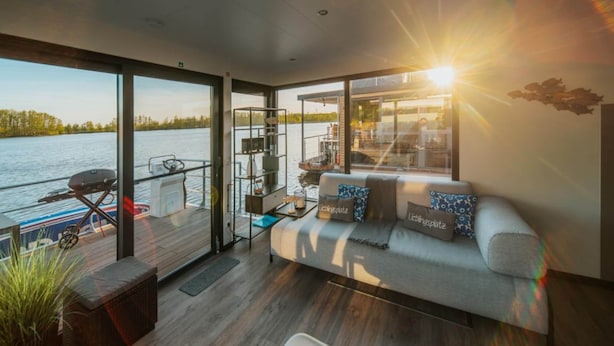 Mobile Home | Living room - Havel River Houseboat (Zehdenick)