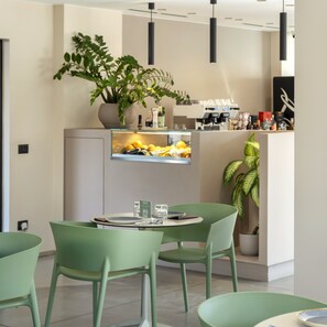 Studio, Balcony | Dining - Charming Studio in an Elegant Residence in Catania (Catania)