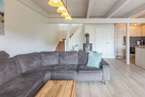 Tv, pejs, stereoanlæg