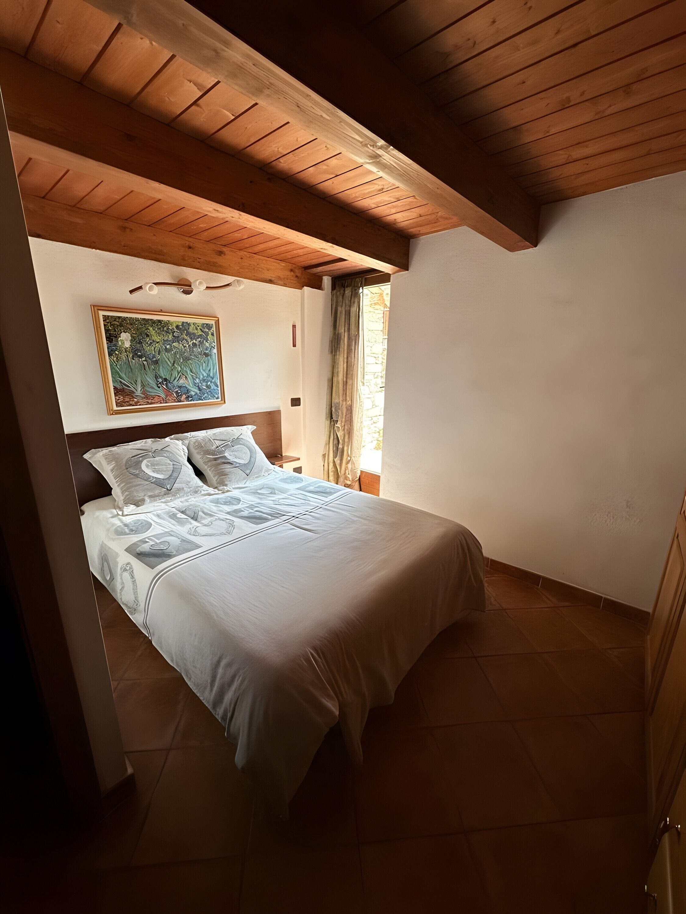 2 chambres, fer et planche à repasser, draps fournis