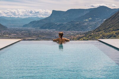 Arua Private Spa Villas