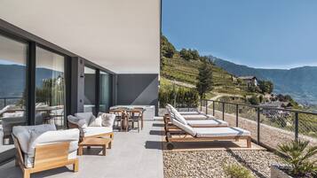 Deluxe Villa, Poolside | Terrace/patio