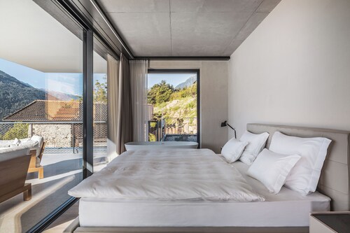 Arua Private Spa Villas