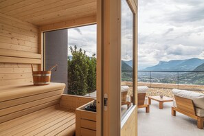 Villa – basic, ved basseng | Terrasse/patio