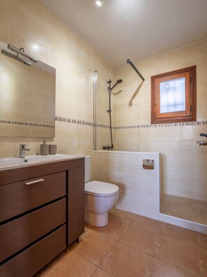 Ferienhaus | Badezimmer | Dusche