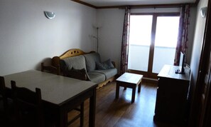 Living area - 3 Rooms With View of the Slopes (Bessans)