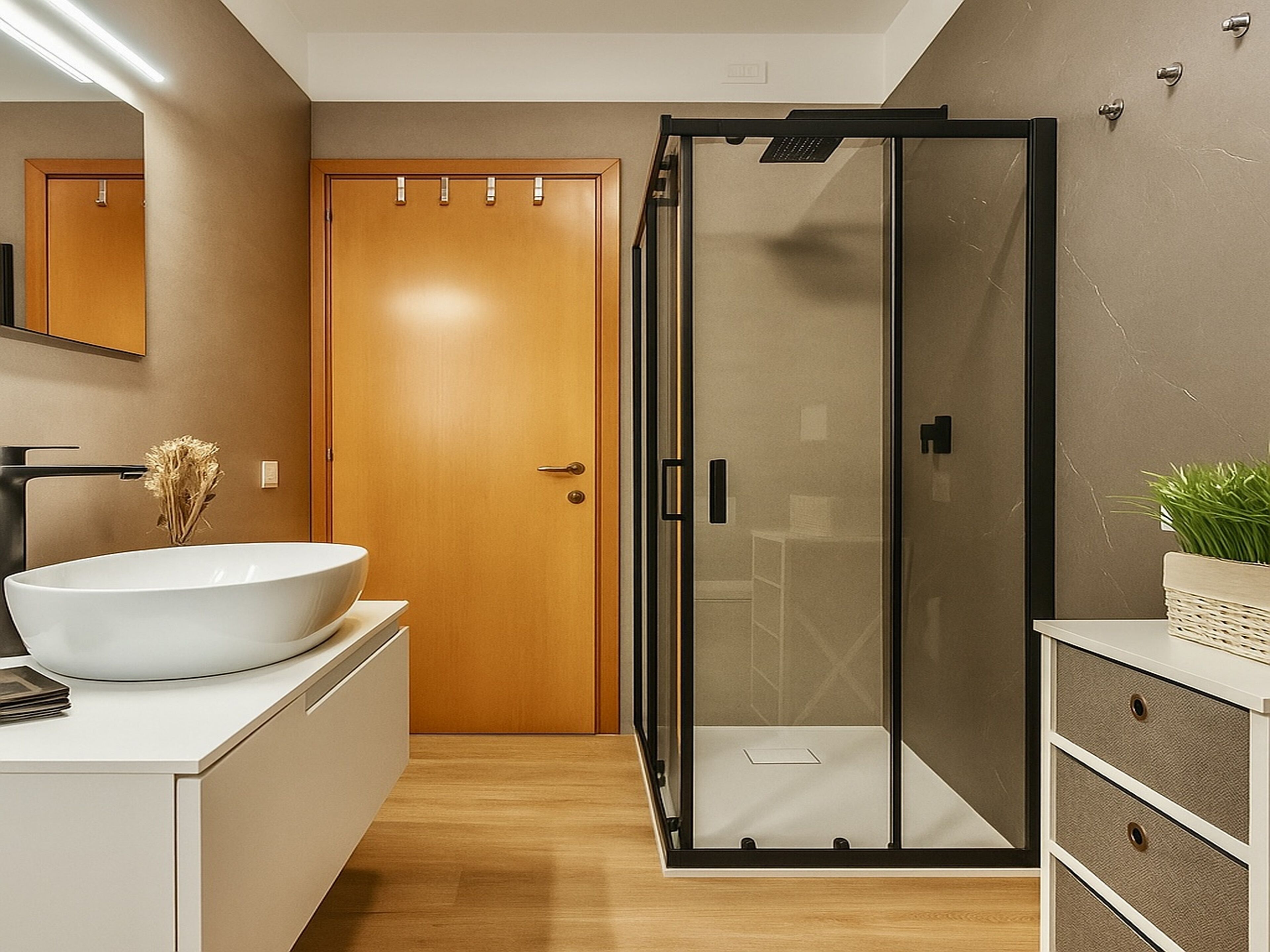 Shower, hair dryer, bidet, towels