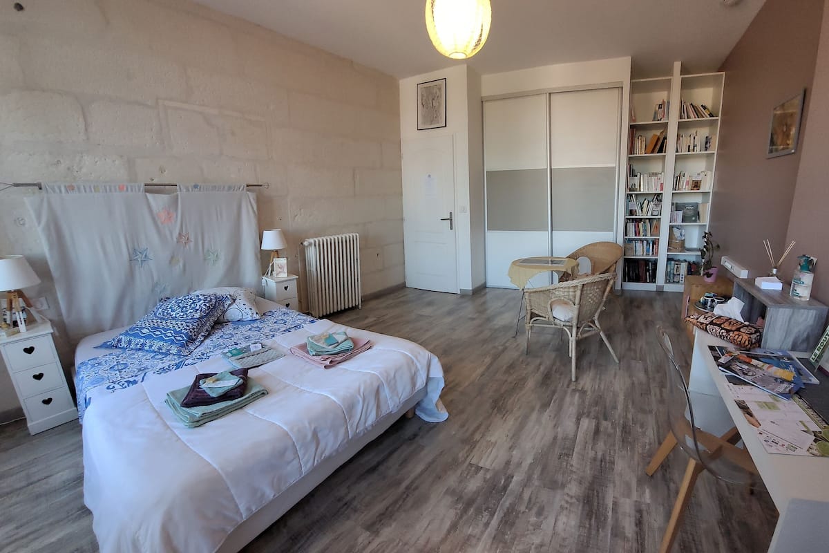 Dobbeltrom – comfort, hageutsikt | Strykejern/-brett og wi-fi (inkludert)