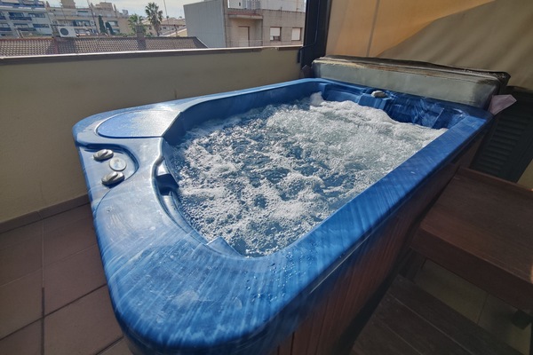 Phòng Suite, 1 giường đôi | Hiên