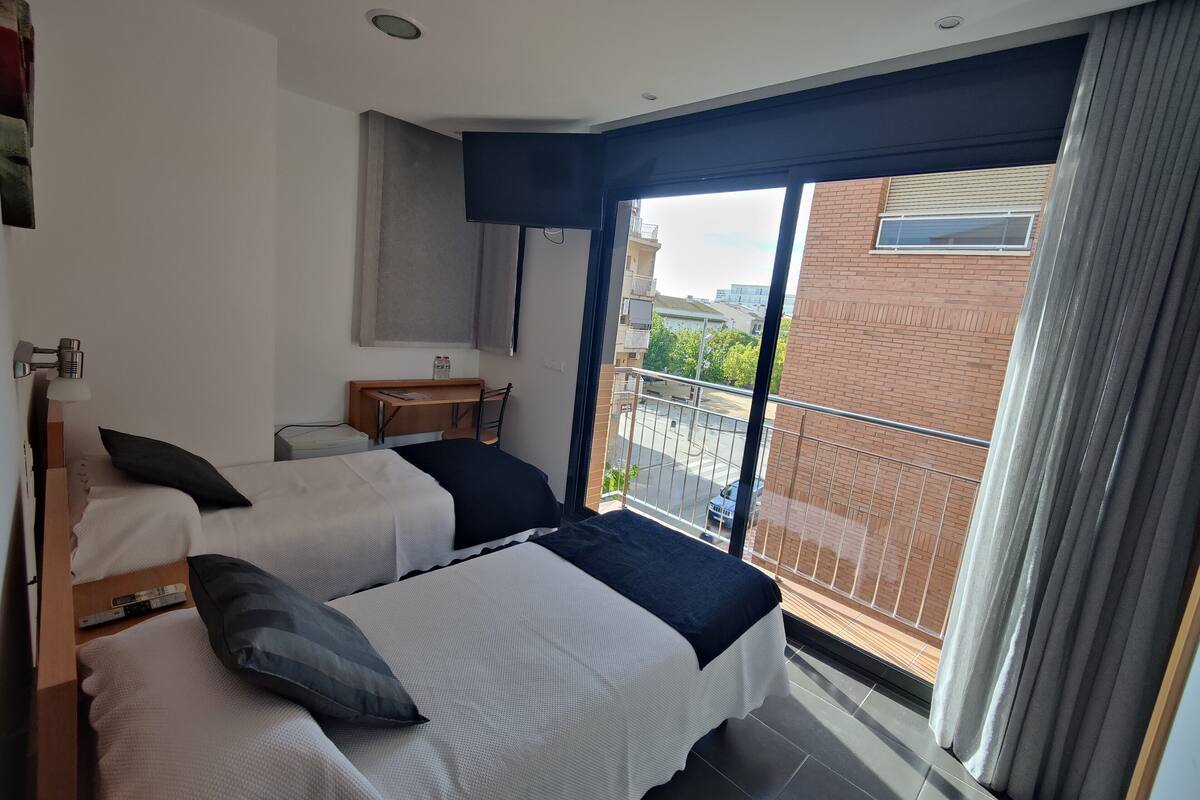 Twin Room, Balcony | In-room safe, desk, laptop workspace, free WiFi