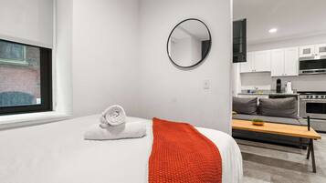 1 soverom, strykejern/-brett, wi-fi og sengetøy