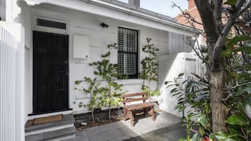 Apartment | Reception