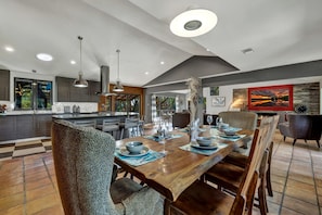 Exterior - Terracotta Oasis - Wimberley for 30 Guests (Wimberley)