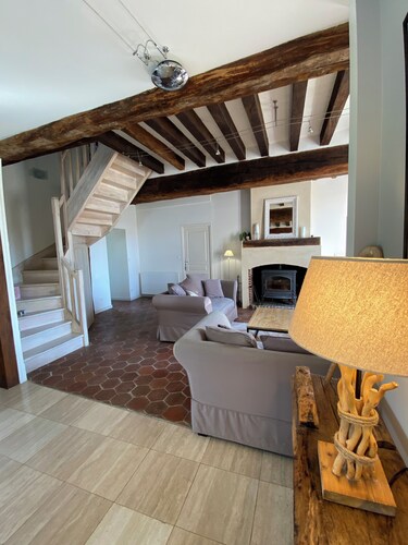 Fully renovated country house, 15 min from Chartres town center