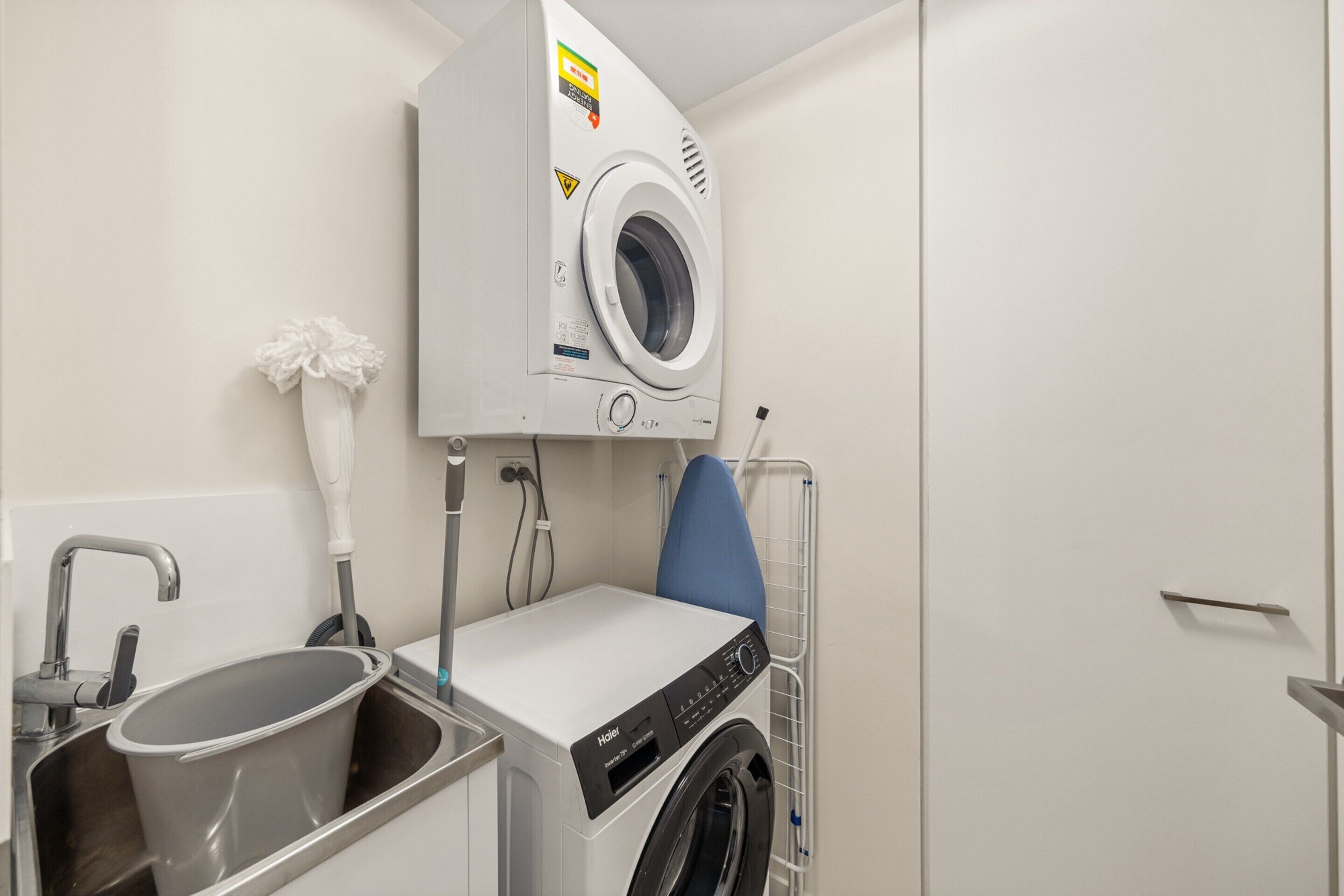 Apartment | Bathroom | Towels