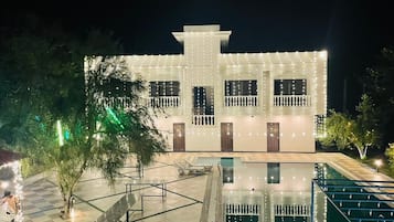 Fachada de la propiedad