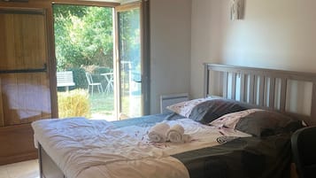 5 chambres, bureau, fer et planche Ă repasser, Wi-Fi gratuit