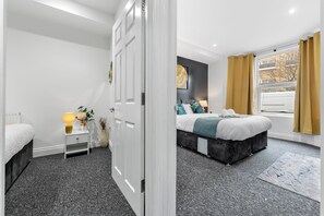 2 Schlafzimmer, Bügeleisen/Bügelbrett, WLAN, Bettwäsche