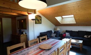 Interior - Apartment in Grand-bornand With Mountain View (Le Grand-Bornand)