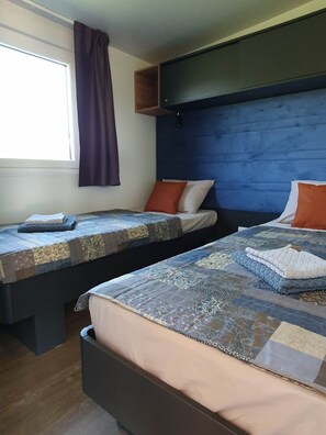 Mobile Home - Mobile Homes Karlo & Dino - Superior Two Bedroom Mobile Home (Medulin)