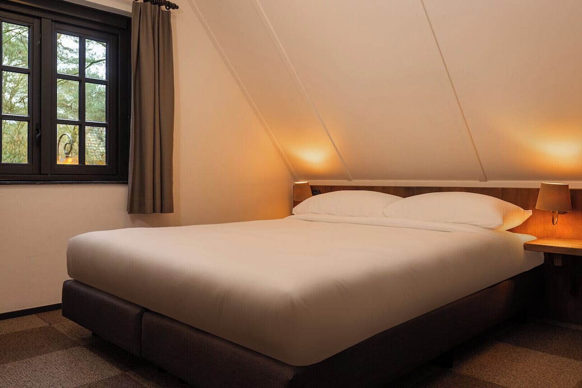 Woodland House 6-persons (with unlimited amusement park access) | In-room safe, free WiFi