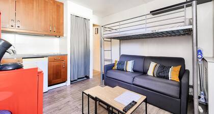 Studio for 3 People - Comfort