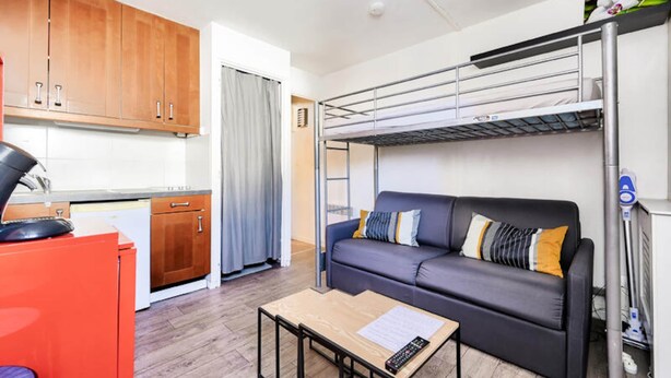 Living area - Studio for 3 People - Comfort (Bagnères-de-Bigorre)