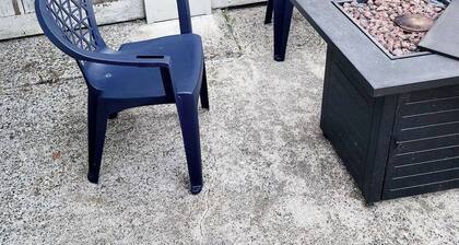 An Exclusive Short Term Fully Furnished Rental House for Traveling Professionals