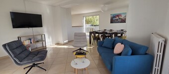 Gite House of Vallet